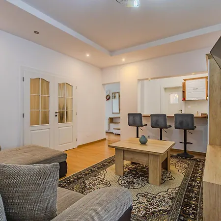 Tampa Hill Residence-2
